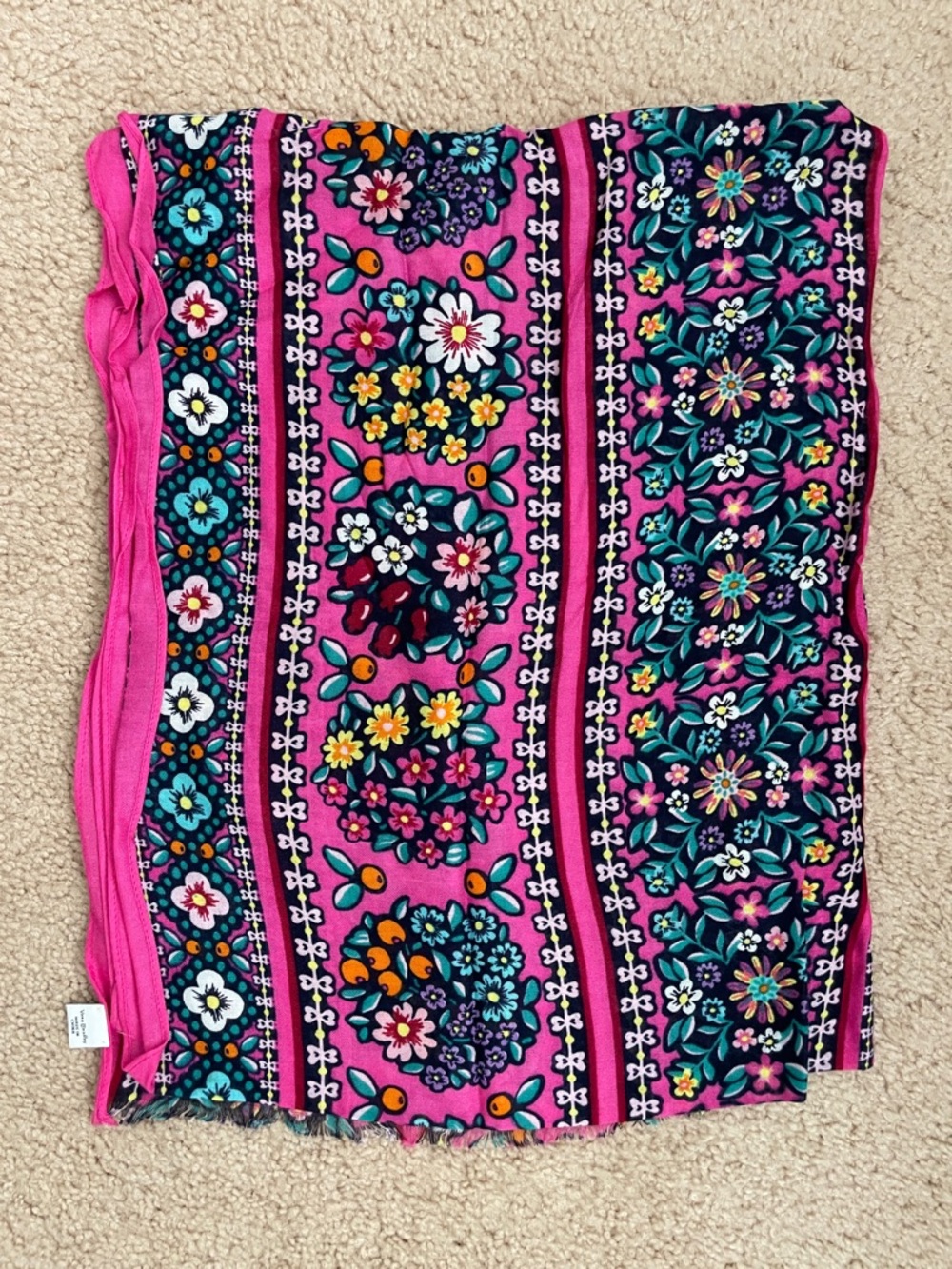 Vera Bradley Fringe Scarf in Kaleidoscope Rosettes